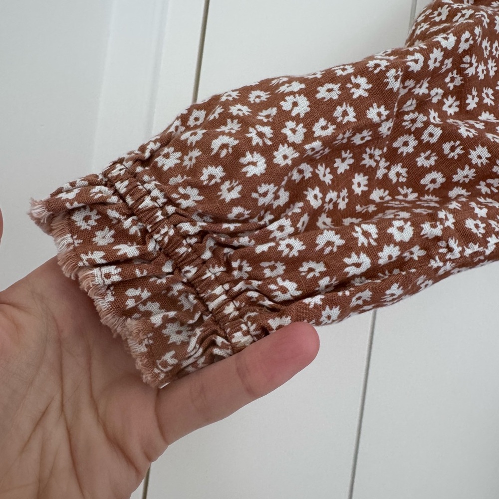 Rylee + Cru Brown Floral Women’s Dress - Picture 3 of 6
